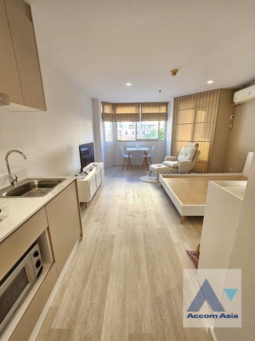 6  1 br Condominium For Rent in Silom ,Bangkok MRT Silom - BTS Sala Daeng at Silom Park View AA38919