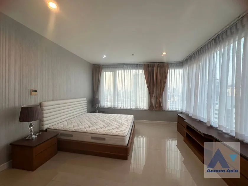 unit 3 Bedrooms  Condominium For Rent & Sale in Sukhumvit, Bangkok  near BTS Phrom Phong (AA38921)