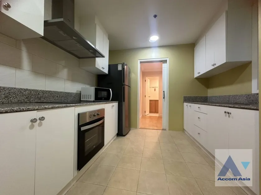 unit 3 Bedrooms  Condominium For Rent & Sale in Sukhumvit, Bangkok  near BTS Phrom Phong (AA38921)