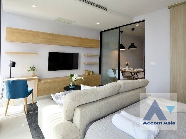  2  1 br Condominium For Rent in Ploenchit ,Bangkok BTS Ploenchit at Noble Ploenchit AA38931