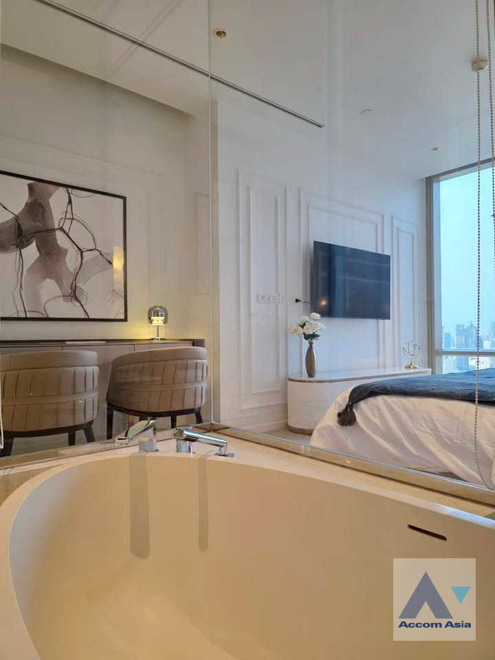 24  2 br Condominium for rent and sale in Sathorn ,Bangkok BTS Saphan Taksin at Four Seasons Private Residences AA38968