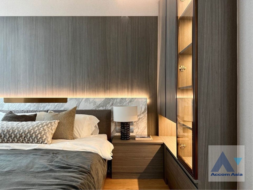 10  1 br Condominium For Rent in Ploenchit ,Bangkok BTS Chitlom at 28 Chidlom AA38978