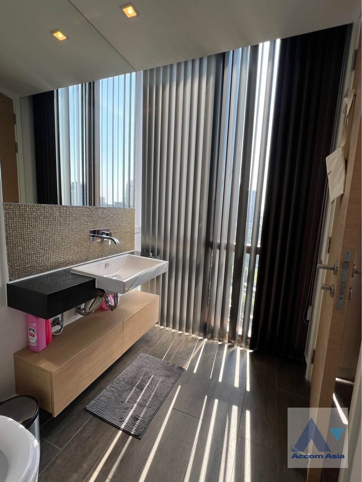 7  2 br Condominium For Rent in Sukhumvit ,Bangkok BTS Ekkamai at The Lofts Ekkamai  AA38985
