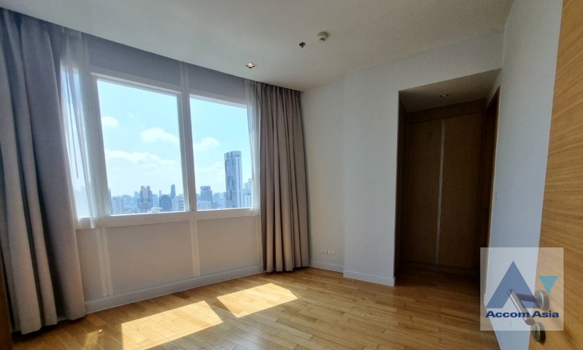 4  3 br Condominium For Rent in Sukhumvit ,Bangkok MRT Sukhumvit - BTS Asok at Millennium Residence @ Sukhumvit AA38989