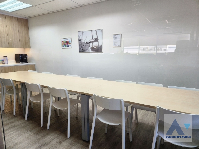 5  Office Space For Rent in Sukhumvit ,Bangkok BTS Thong Lo at Major Tower AA39018