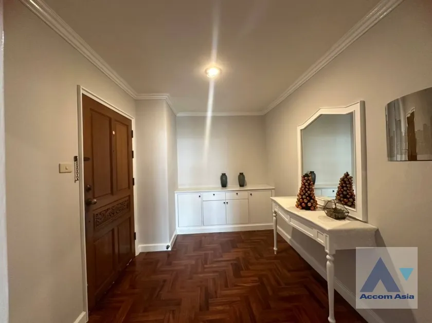 12  3 br Apartment For Rent in Sukhumvit ,Bangkok BTS Ekkamai at Ideal Place For Big Families AA39021
