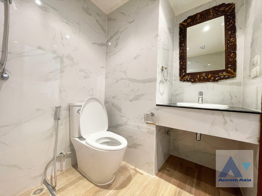 10  2 br Condominium For Rent in Sukhumvit ,Bangkok BTS Nana at Saranjai mansion AA39029