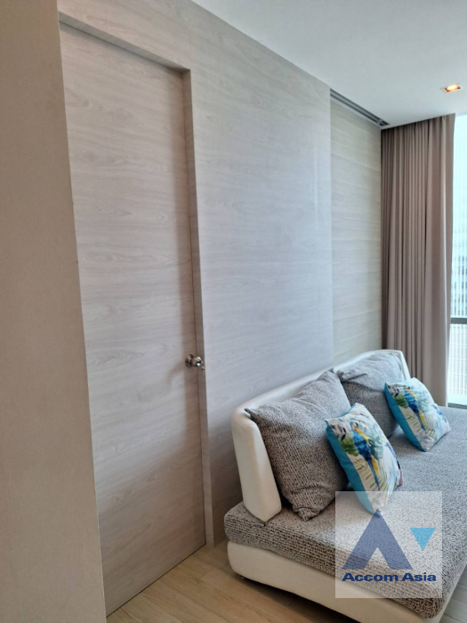  1  1 br Condominium For Rent in Sukhumvit ,Bangkok BTS Asok at The Room Sukhumvit 21 AA39032