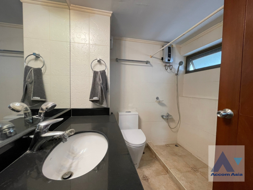 14  2 br Condominium For Rent in Sukhumvit ,Bangkok MRT Sukhumvit - BTS Asok at Ruamjai Heights AA39035