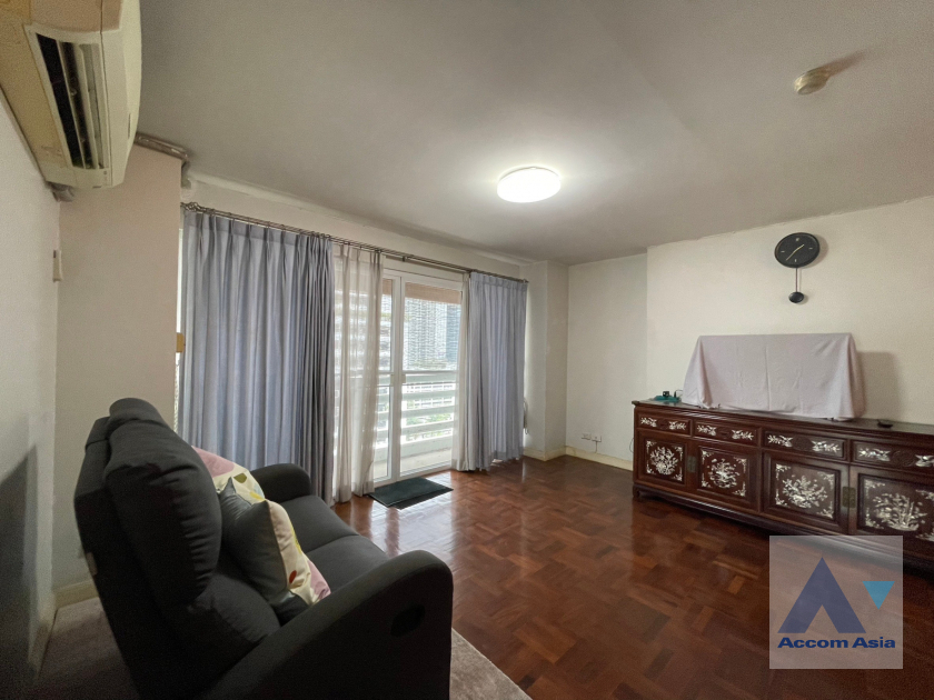 6  2 br Condominium For Rent in Sukhumvit ,Bangkok MRT Sukhumvit - BTS Asok at Ruamjai Heights AA39035