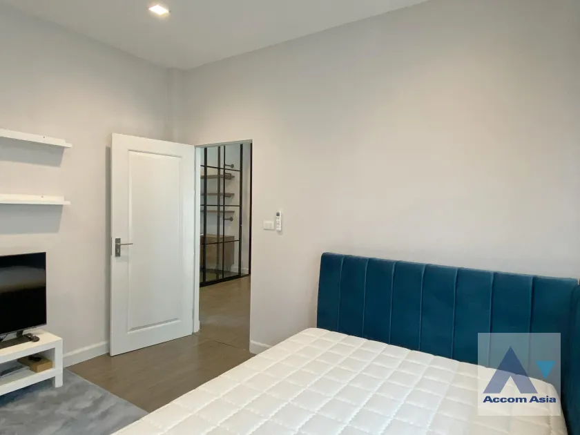 11  3 br House For Sale in Pattanakarn ,Bangkok ARL Ban Thap Chang at Bangkok Boulevard Rama9 AA39048