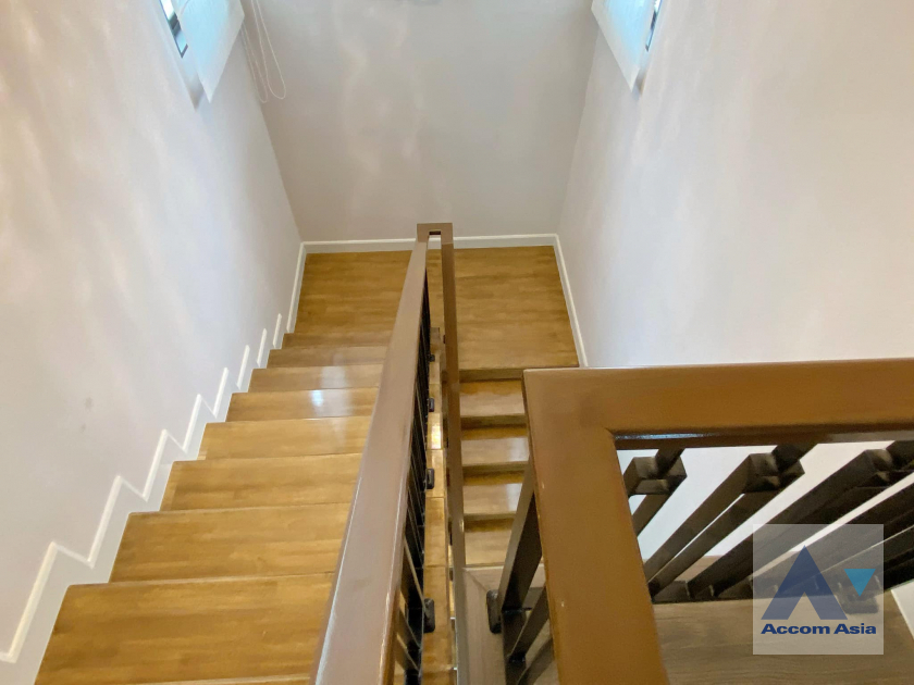 9  3 br House For Sale in Pattanakarn ,Bangkok ARL Ban Thap Chang at Bangkok Boulevard Rama9 AA39048