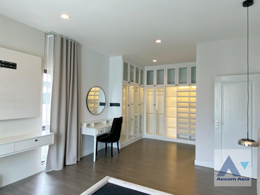 12  3 br House For Sale in Pattanakarn ,Bangkok ARL Ban Thap Chang at Bangkok Boulevard Rama9 AA39048