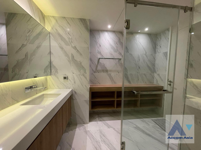 8  1 br Condominium for rent and sale in Sukhumvit ,Bangkok BTS Asok - MRT Sukhumvit at Muniq Sukhumvit 23 AA39059
