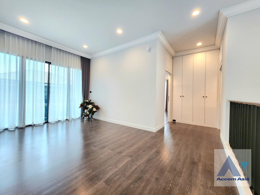 12  4 br House For Sale in Ramkhamhaeng ,Bangkok ARL Ban Thap Chang at Setthasiri Krungthep Kreetha 2 AA39061