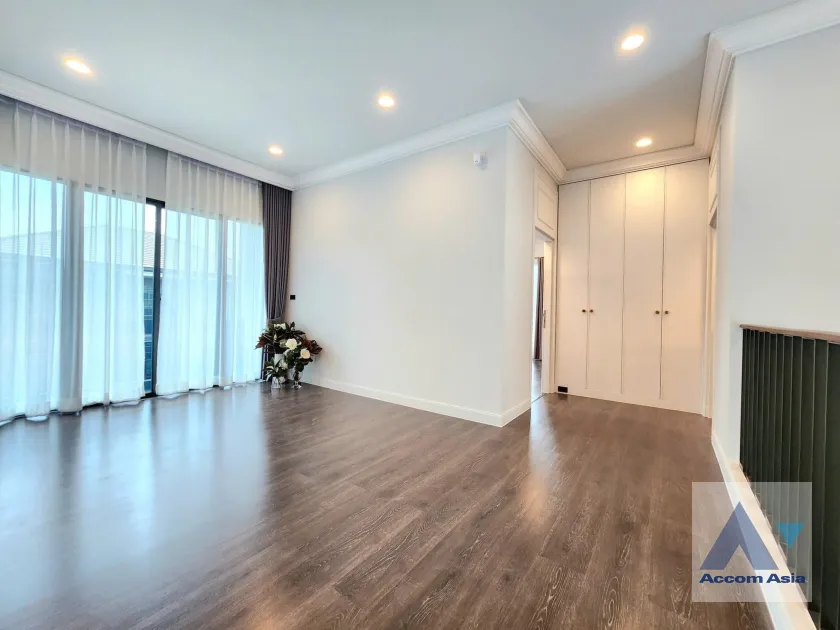 12  4 br House For Sale in Ramkhamhaeng ,Bangkok ARL Ban Thap Chang at Setthasiri Krungthep Kreetha 2 AA39061