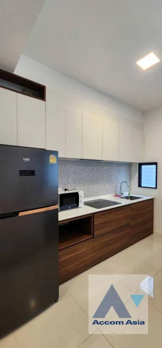 unit 3 Bedrooms  Townhouse For Rent in Samutprakan, Samutprakan  (AA39068)