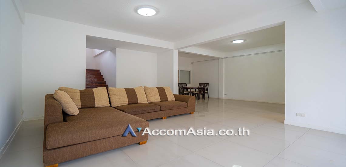4  3 br House for rent and sale in Sukhumvit ,Bangkok BTS Nana 11001812