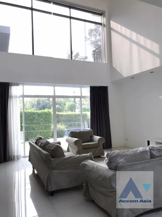 unitPrivate Swimming Pool |  4 Bedrooms  House For Sale in Lat Phrao, Bangkok  near ARL Ramkhamhaeng (AA39082)