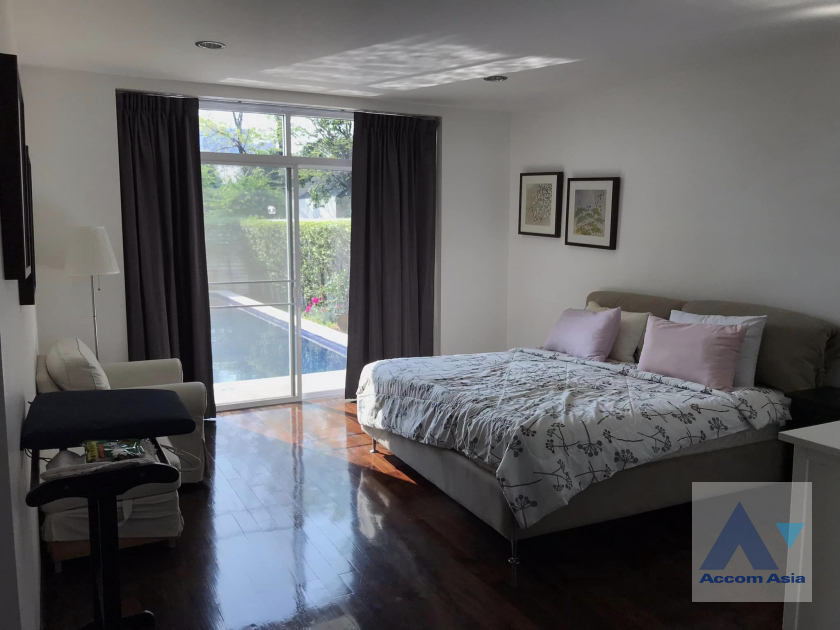 12  4 br House For Sale in Lat Phrao ,Bangkok ARL Ramkhamhaeng at Moo Baan Tararom  AA39082