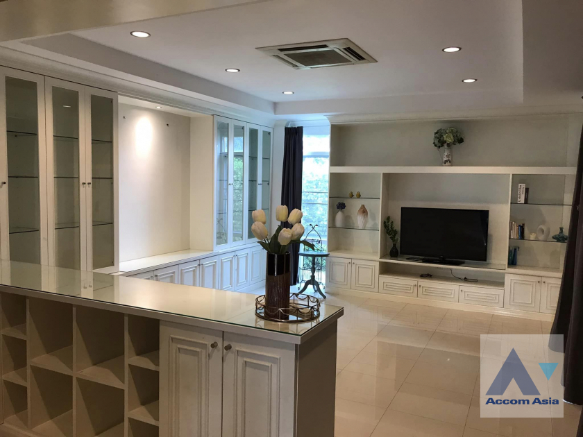 4  4 br House For Sale in Lat Phrao ,Bangkok ARL Ramkhamhaeng at Moo Baan Tararom  AA39082