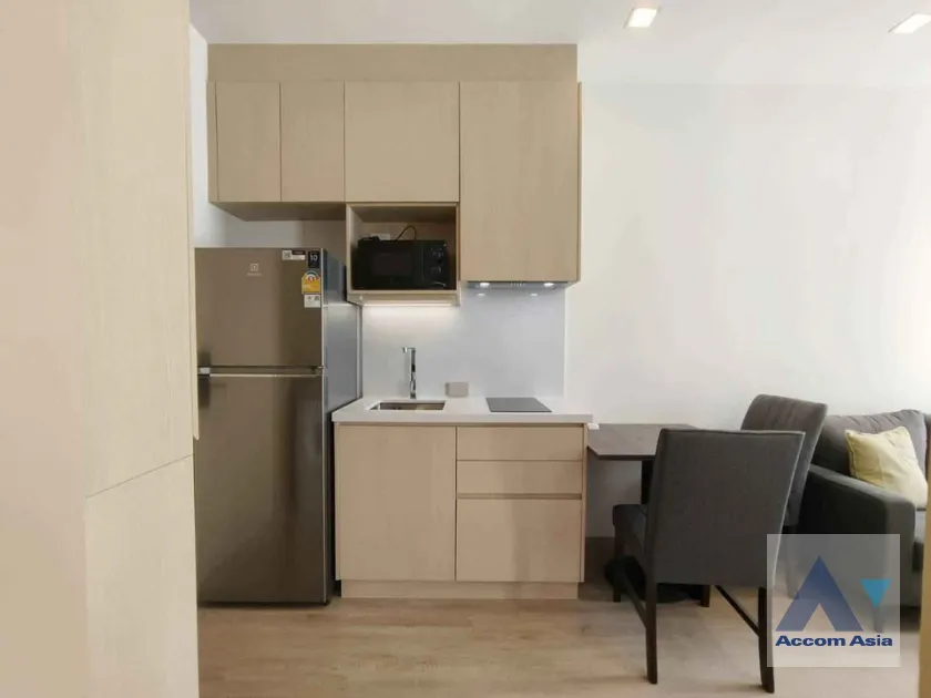 unit 1 Bedroom  Condominium For Rent in Sukhumvit, Bangkok  near BTS Phrom Phong (AA39095)