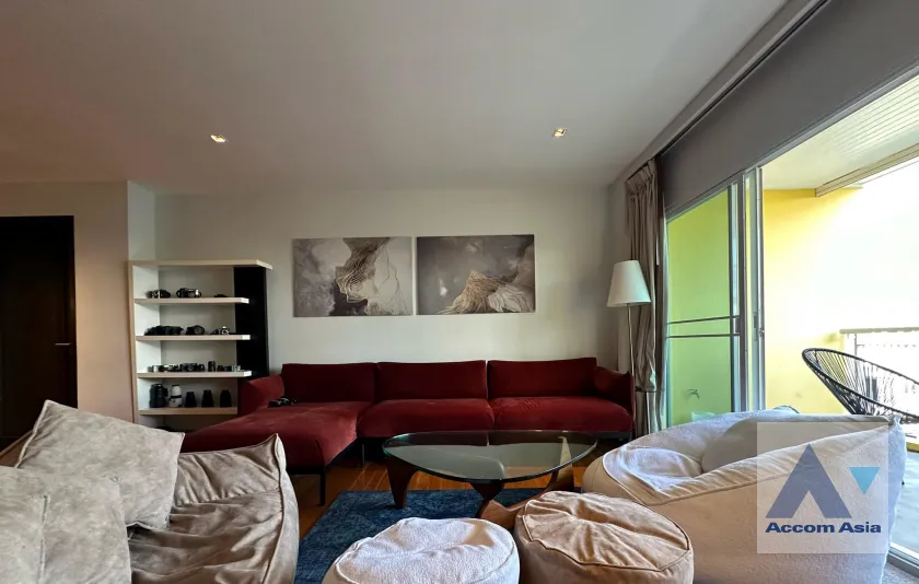 unit 2 Bedrooms  Condominium For Rent in Sukhumvit, Bangkok  near BTS Thong Lo (AA39100)