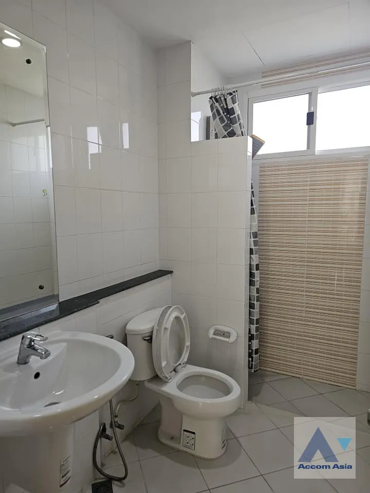 12  3 br Townhouse For Rent in Pattanakarn ,Bangkok ARL Hua Mak at The Metro Rama 9 AA39103