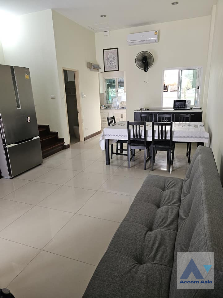  1  3 br Townhouse For Rent in Pattanakarn ,Bangkok ARL Hua Mak at The Metro Rama 9 AA39103