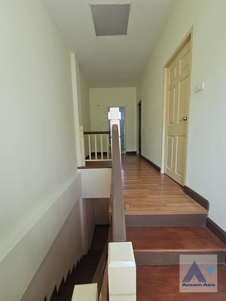 6  3 br Townhouse For Rent in Pattanakarn ,Bangkok ARL Hua Mak at The Metro Rama 9 AA39103