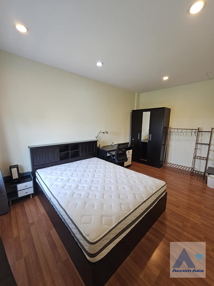 9  3 br Townhouse For Rent in Pattanakarn ,Bangkok ARL Hua Mak at The Metro Rama 9 AA39103