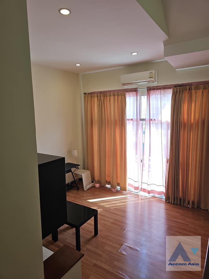 7  3 br Townhouse For Rent in Pattanakarn ,Bangkok ARL Hua Mak at The Metro Rama 9 AA39103