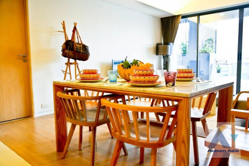 unitFully Furnished |  2 Bedrooms  Condominium For Rent in Sukhumvit, Bangkok  near BTS Phrom Phong (AA39106)