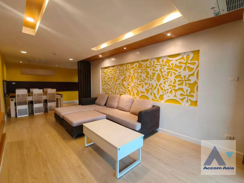 unit 2 Bedrooms  Condominium For Rent & Sale in Sukhumvit, Bangkok  near BTS Phrom Phong (AA39110)