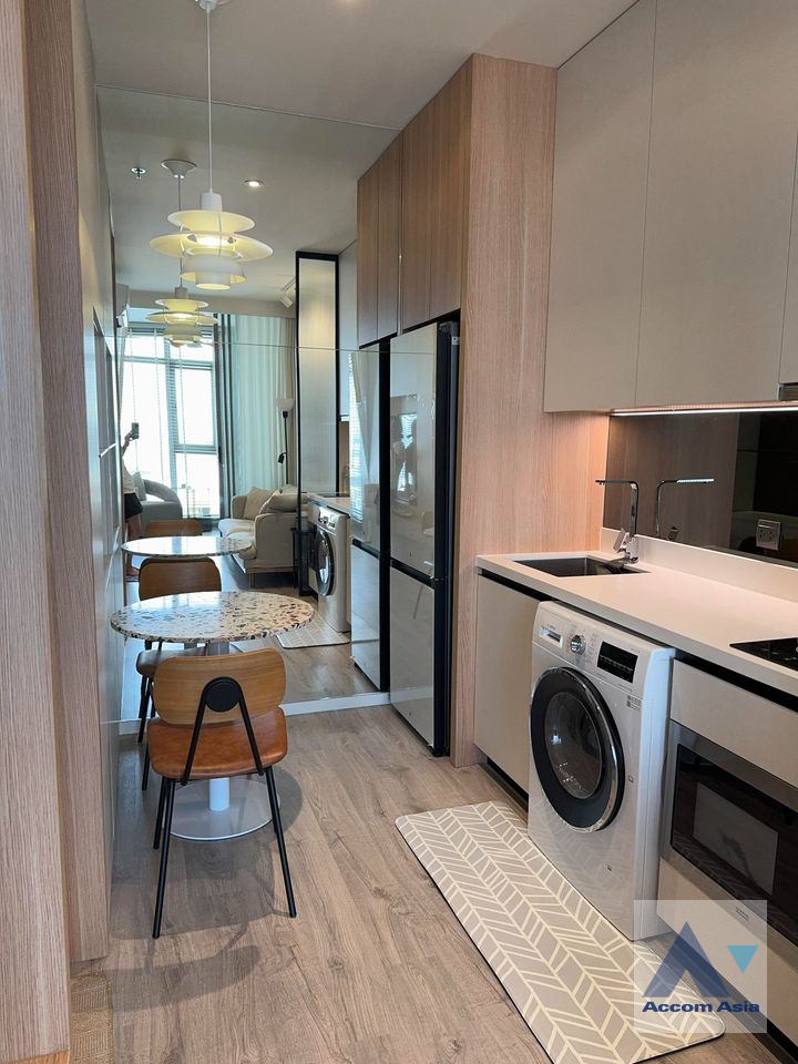 5  1 br Condominium For Rent in Sukhumvit ,Bangkok BTS Ekkamai at Rhythm Ekkamai Estate AA39111