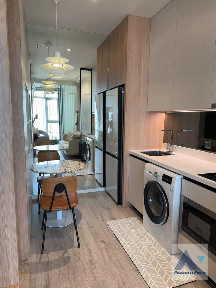 5  1 br Condominium For Rent in Sukhumvit ,Bangkok BTS Ekkamai at Rhythm Ekkamai Estate AA39111