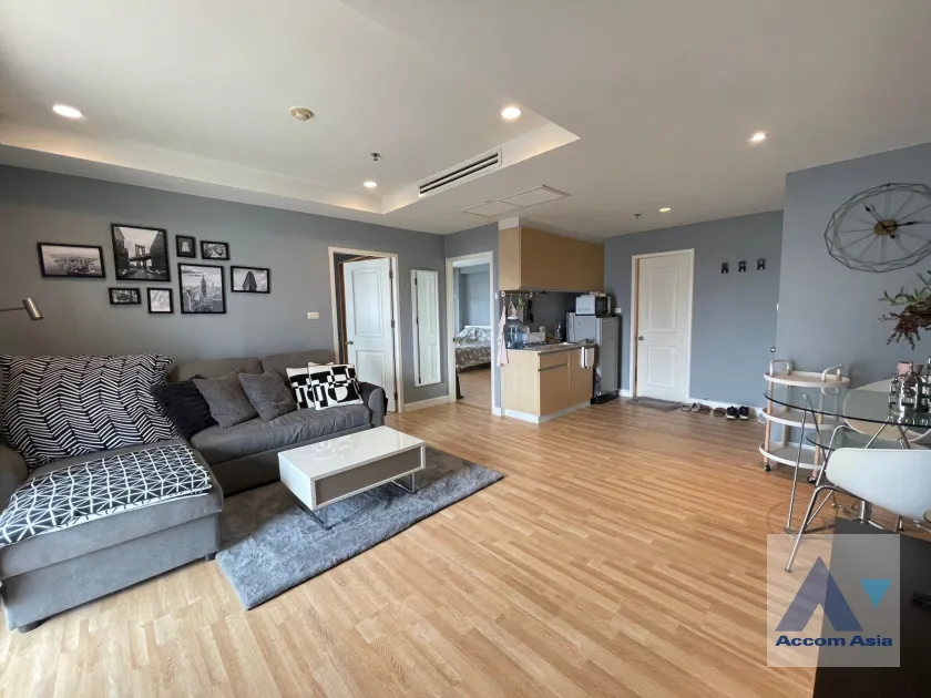  2  2 br Condominium For Sale in Ratchadaphisek ,Bangkok MRT Huai Khwang at The City Living Ratchada AA39133
