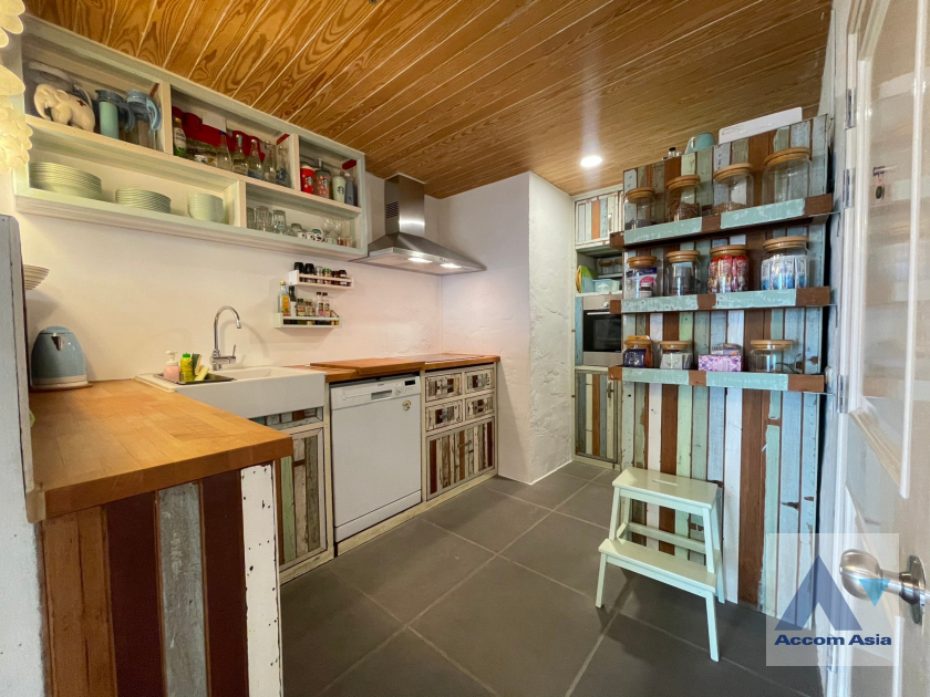  2  2 br Condominium For Sale in Ratchadaphisek ,Bangkok MRT Huai Khwang at The City Living Ratchada AA39142