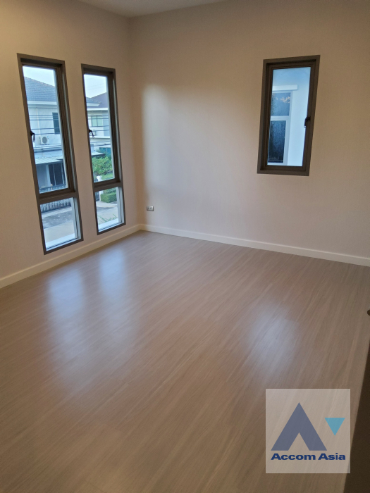 15  4 br House For Sale in Latkrabang ,Bangkok ARL Ban Thap Chang at House AA39143