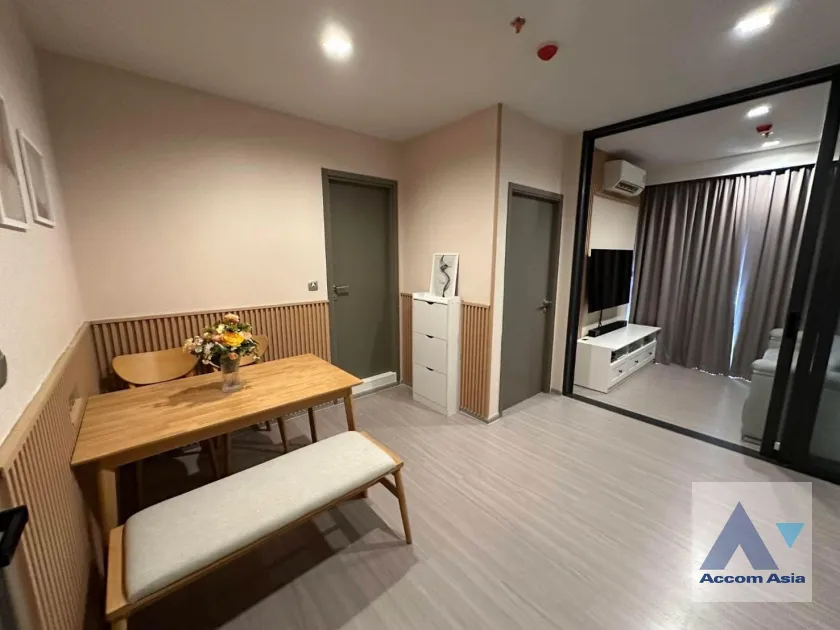 unit 1 Bedroom  Condominium For Rent in ,   near MRT Rama 9 - ARL Makkasan (AA39144)