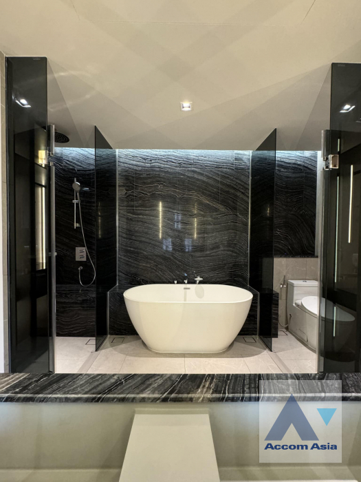 14  2 br Condominium For Rent in Sukhumvit ,Bangkok BTS Ekkamai at The Reserve 61 Hideaway AA39147