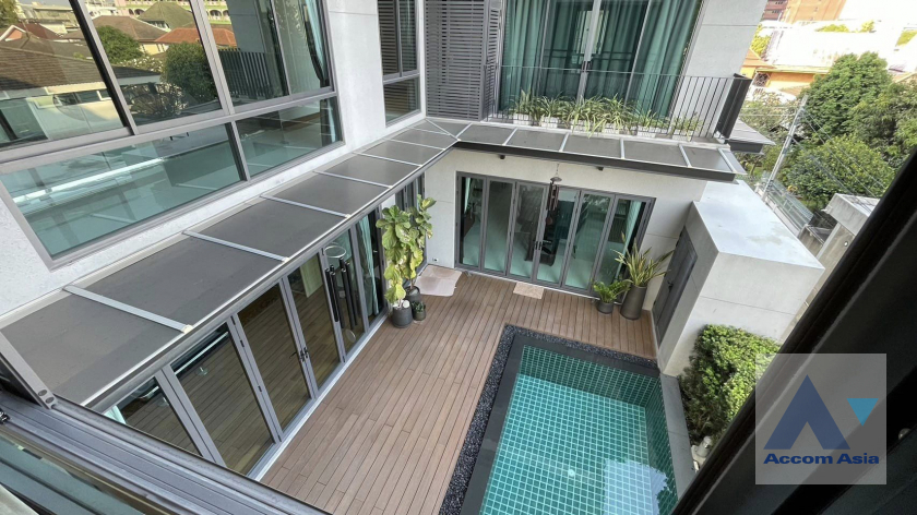 11  6 br House For Sale in Sukhumvit ,Bangkok BTS Phra khanong AA39152