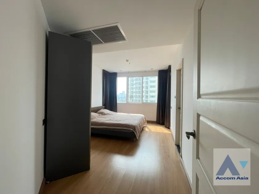 unitFully Furnished, Common Pool, Big Balcony |  2 Bedrooms  Condominium For Sale in Ratchadaphisek, Bangkok  near MRT Rama 9 (AA39156)