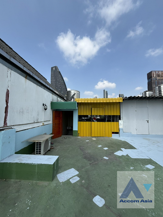 6  6 br Building For Rent in Sukhumvit ,Bangkok BTS Thong Lo AA39192