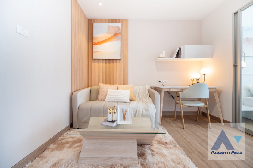  2  1 br Condominium For Sale in Dusit ,Bangkok  at The Trust Residence Pinklao AA39196