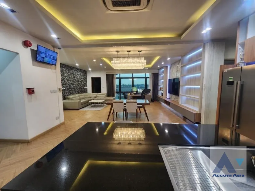 unitOffice |  Building For Sale in Phaholyothin, Bangkok  (AA39212)