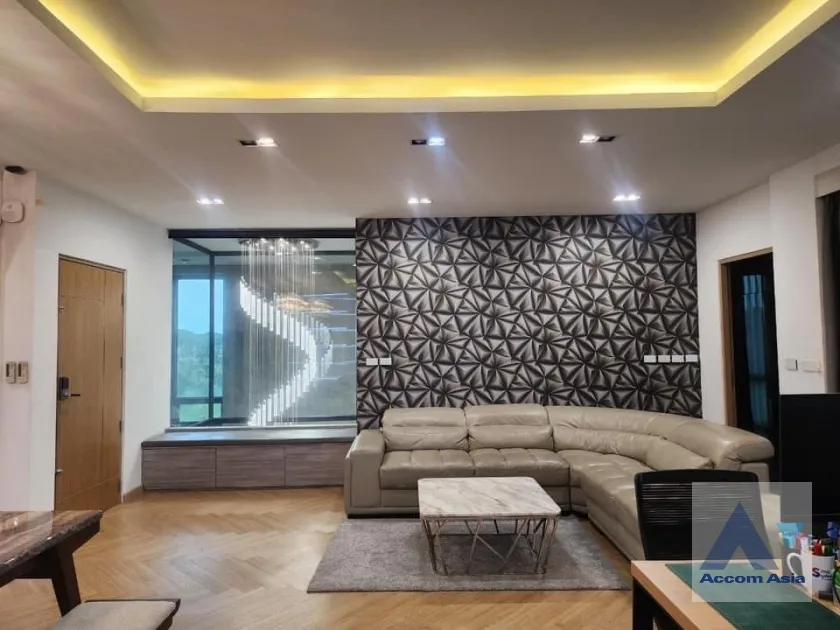 unitOffice |  Building For Sale in Phaholyothin, Bangkok  (AA39212)