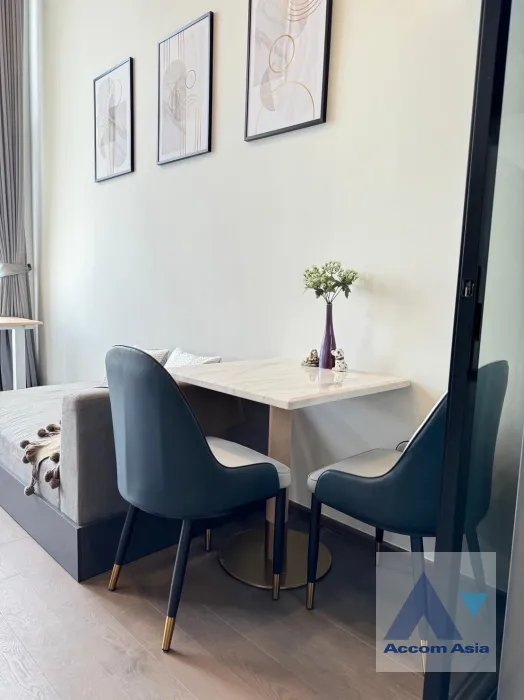 4  1 br Condominium For Rent in Silom ,Bangkok  at Park Origin Chula Samyan AA39213