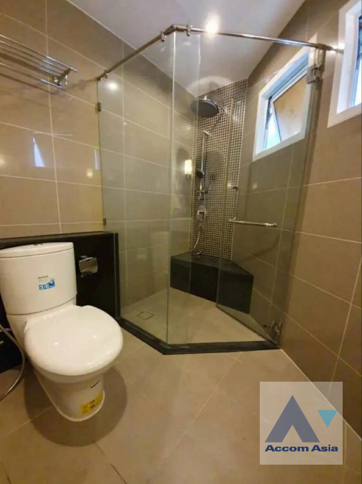 7  2 br Condominium For Sale in Ratchadaphisek ,Bangkok MRT Rama 9 at Supalai Wellington AA39214