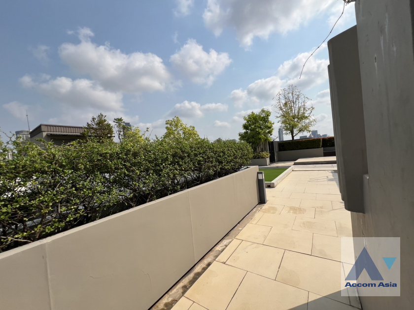 16  2 br Condominium For Sale in Sukhumvit ,Bangkok BTS Phrom Phong at Siamese Thirty Nine AA39234